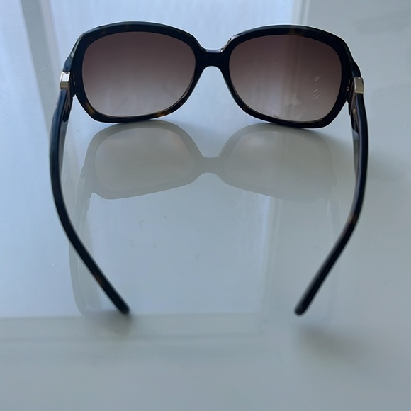 Coach sunglasses - Picture 4 of 8